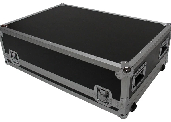 Behringer X32 Basic Mixer Road Case with Recessed Castors